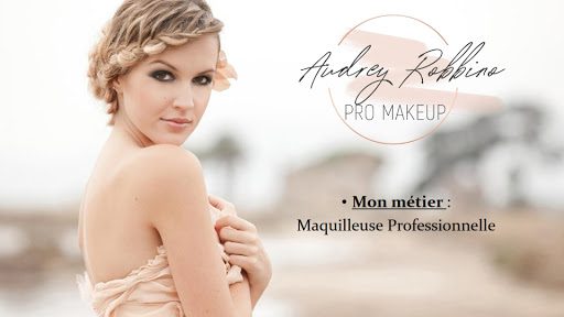 Image De Maquilleuse Professionnelle - Anna Lcr Beauté - Maquillage Et Coiffure Mariée / Cours De Maquillage Salon De Beauté Montfort