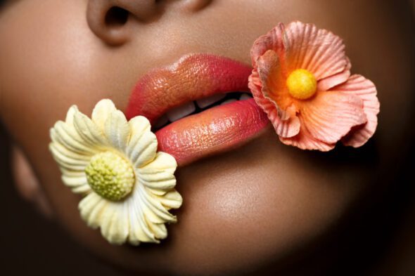 Beautiful Woman Lips Closeup 2023 11 27 05 04 23 Utc | Mamaquilleuse.com